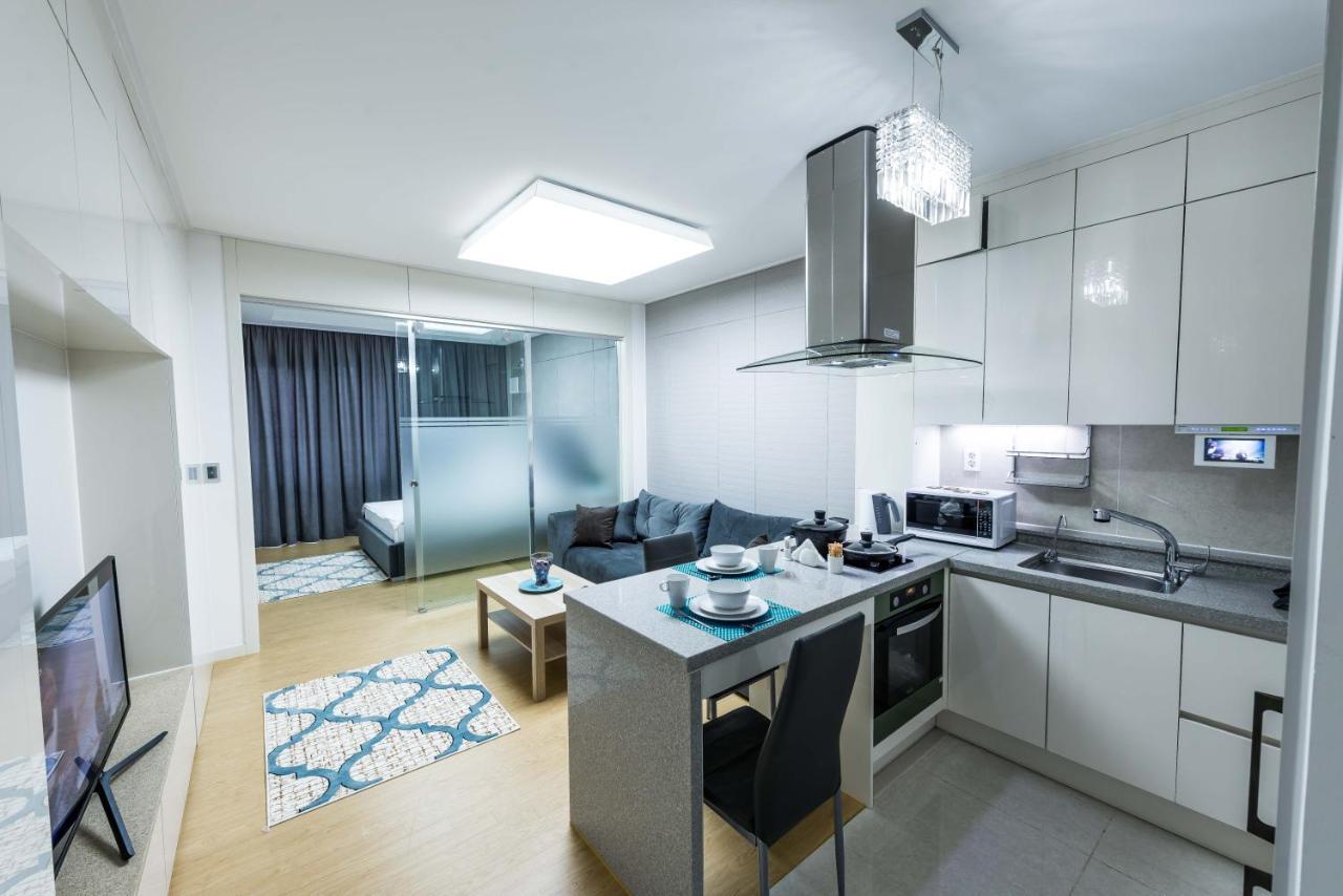 Theaddress Highvill Lux Apartment Nur-Sultan  Exterior photo